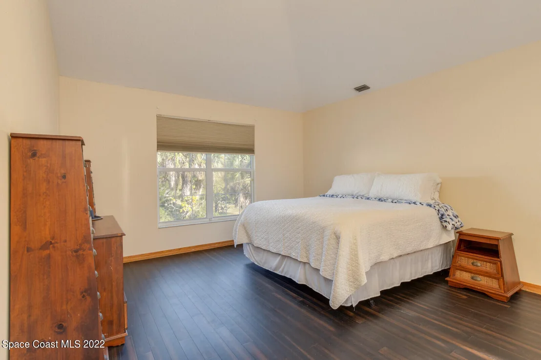 Photo of 536 Sunset Boulevard