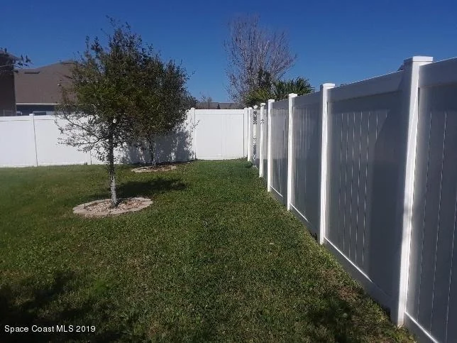 Photo of 1575 Litchfield Drive