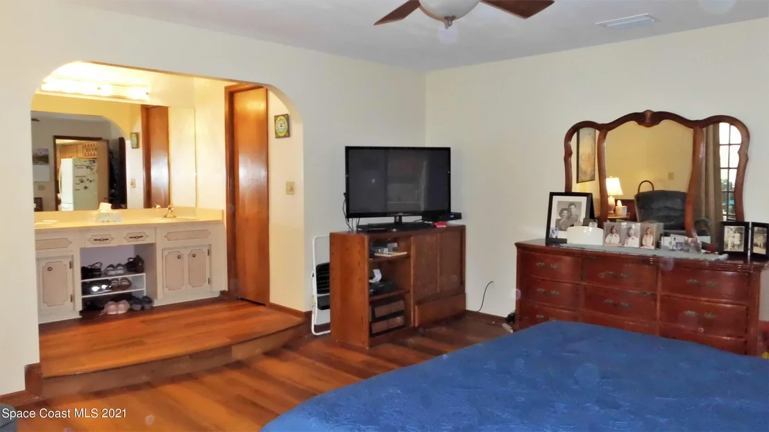 Photo of 735 Atlantic Drive