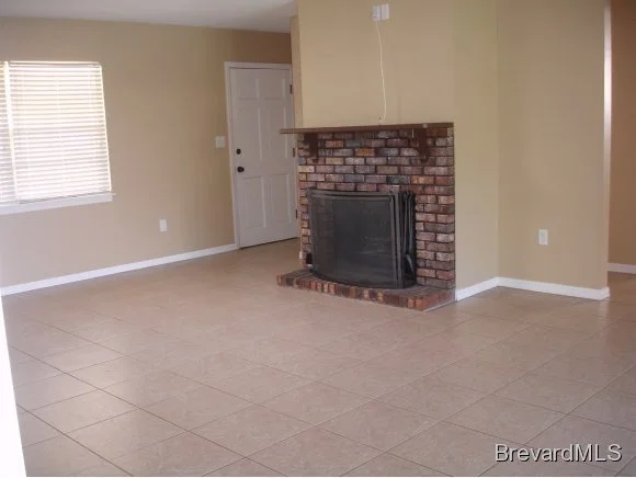Photo of 474 NE Candlestick