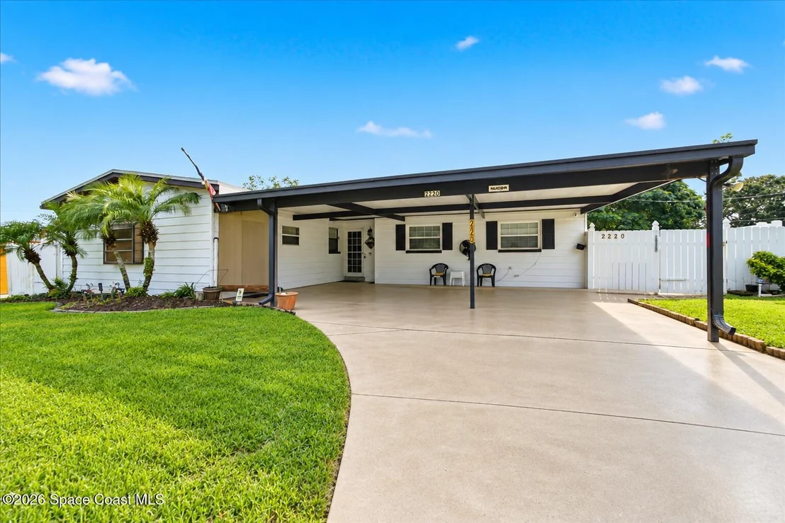 Photo of 2220 Salem Drive