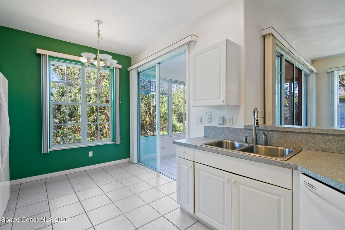 Photo of 4758 Parkstone Drive