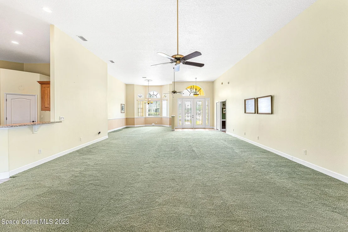 Photo of 1368 Centennial Way