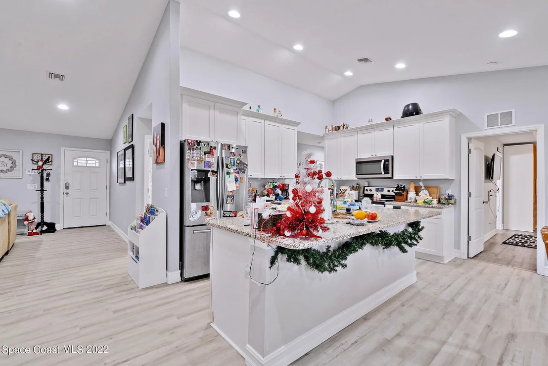 Photo of 2263 Saint Dunston Lane