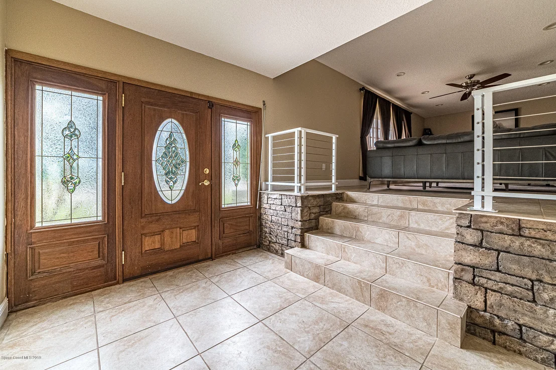 Photo of 601 Edgewood Drive