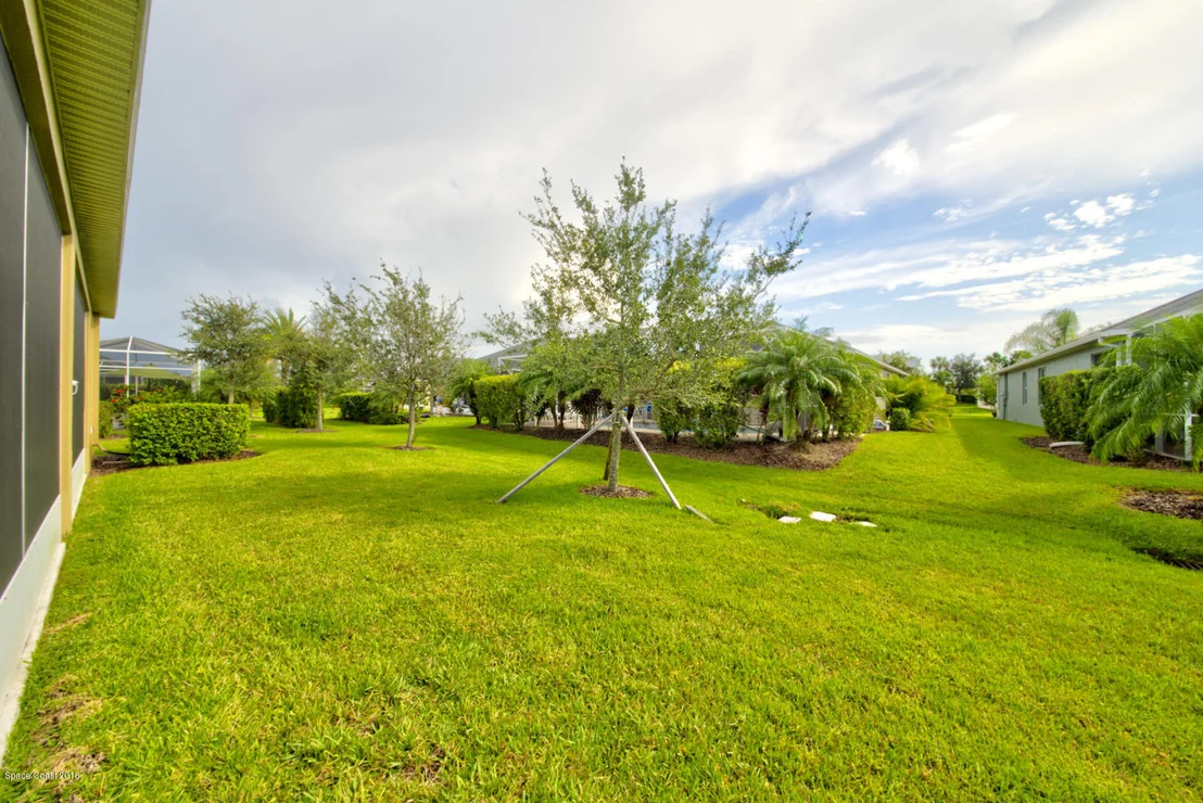 Photo of 6763 Newhall Lane