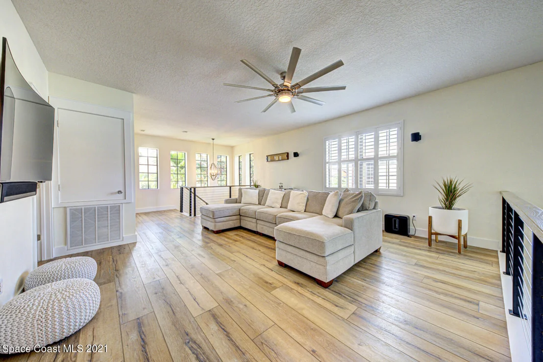 Photo of Unit 101 at 1340 Lara Circle