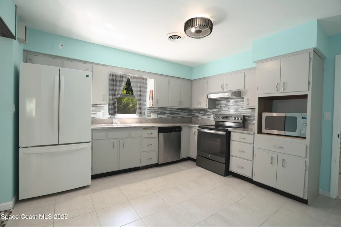Photo of 111 Highview Drive