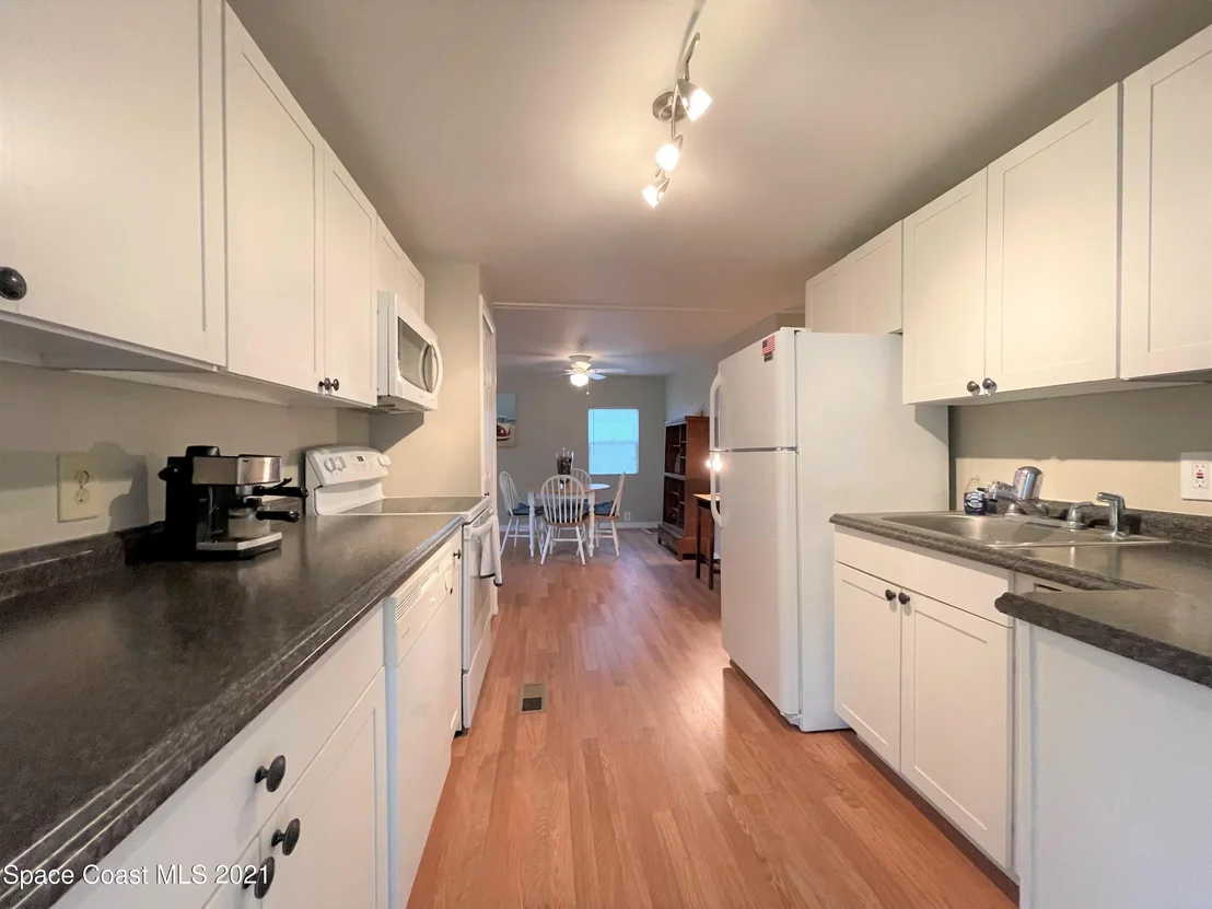 Photo of 915 Pecan Circle