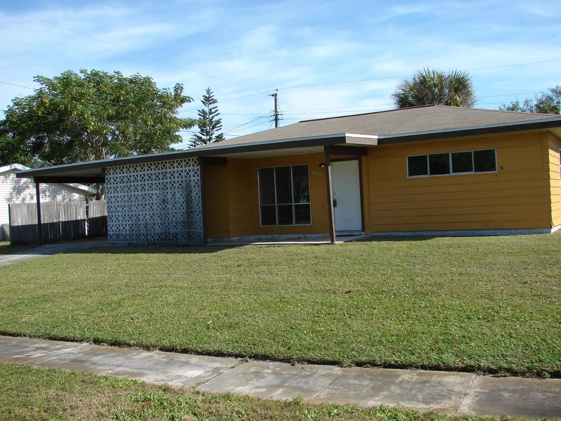 Photo of 1005 Jersey Lane NE
