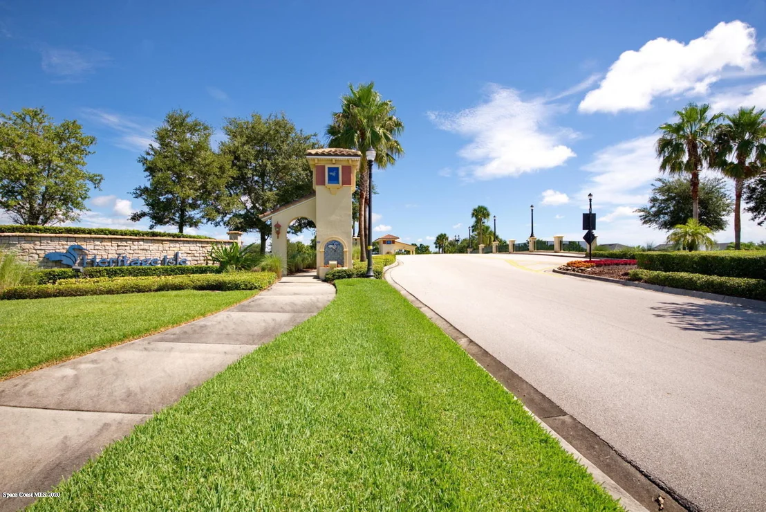 Photo of 3923 Carambola Circle