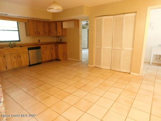 Photo of 1315 War Eagle Boulevard