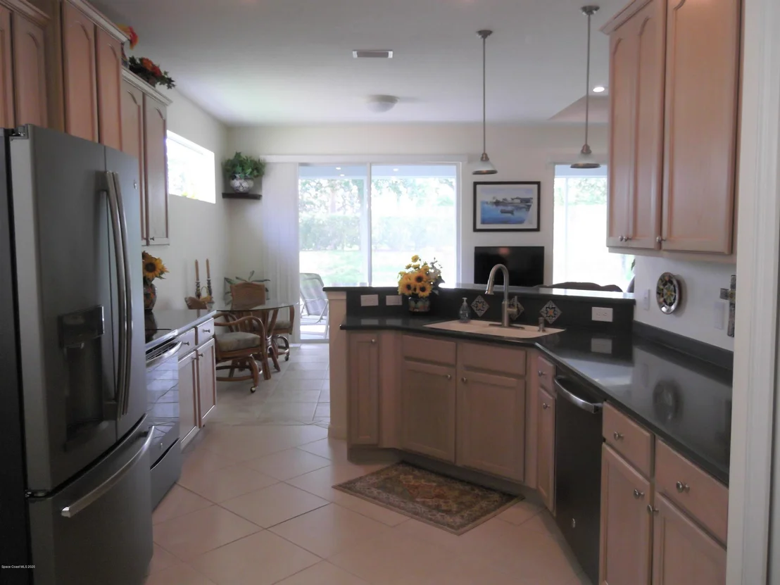 Photo of 6941 Abbeyville Road