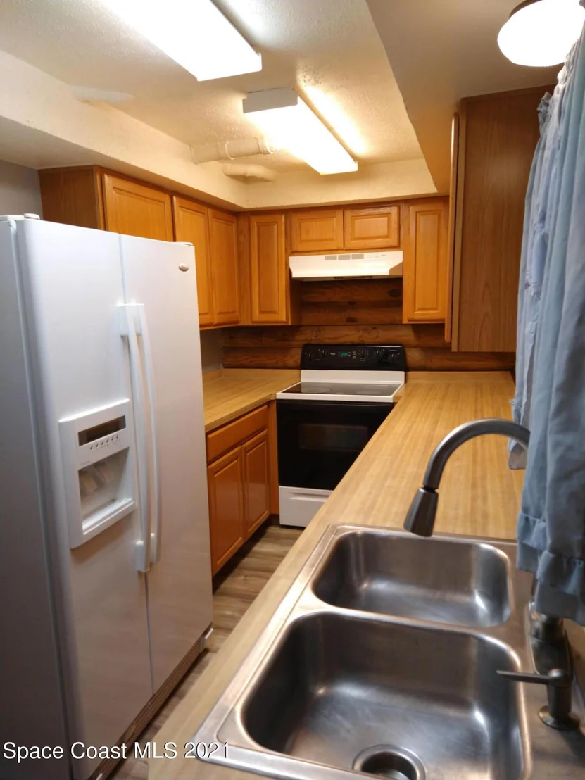 Photo of 5495 Flint Road