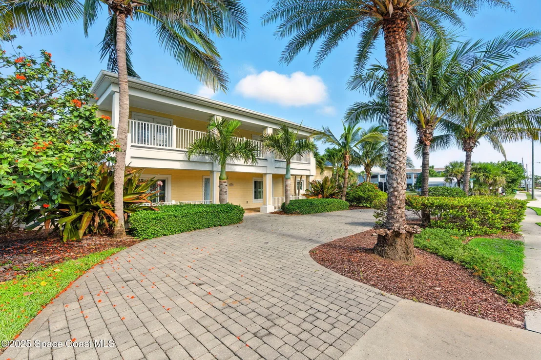 Photo of 5055 Ocean Beach Boulevard