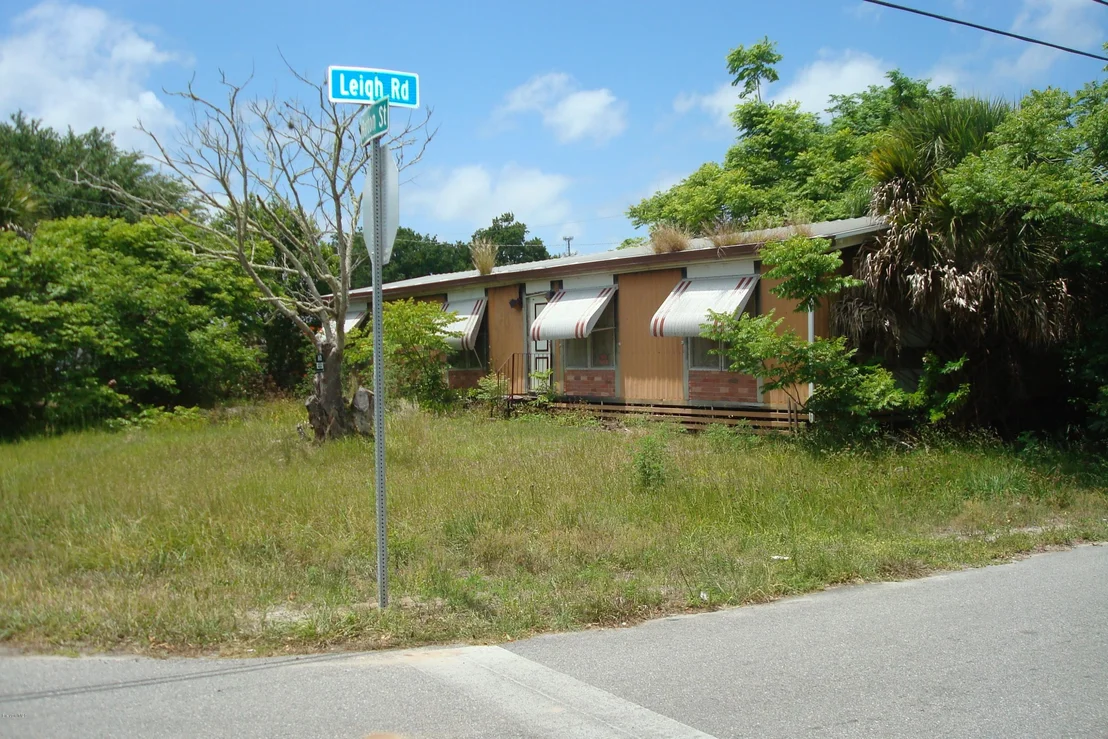 Photo of 3156 Leigh Road