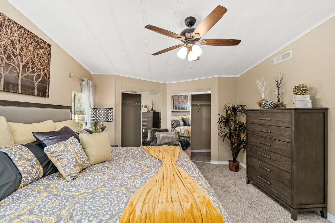 Photo of 105 Vanguard Circle