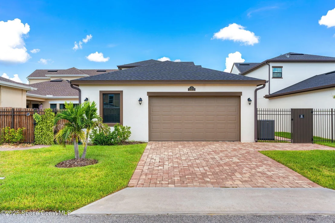 Photo of 2372 Pravny Lane