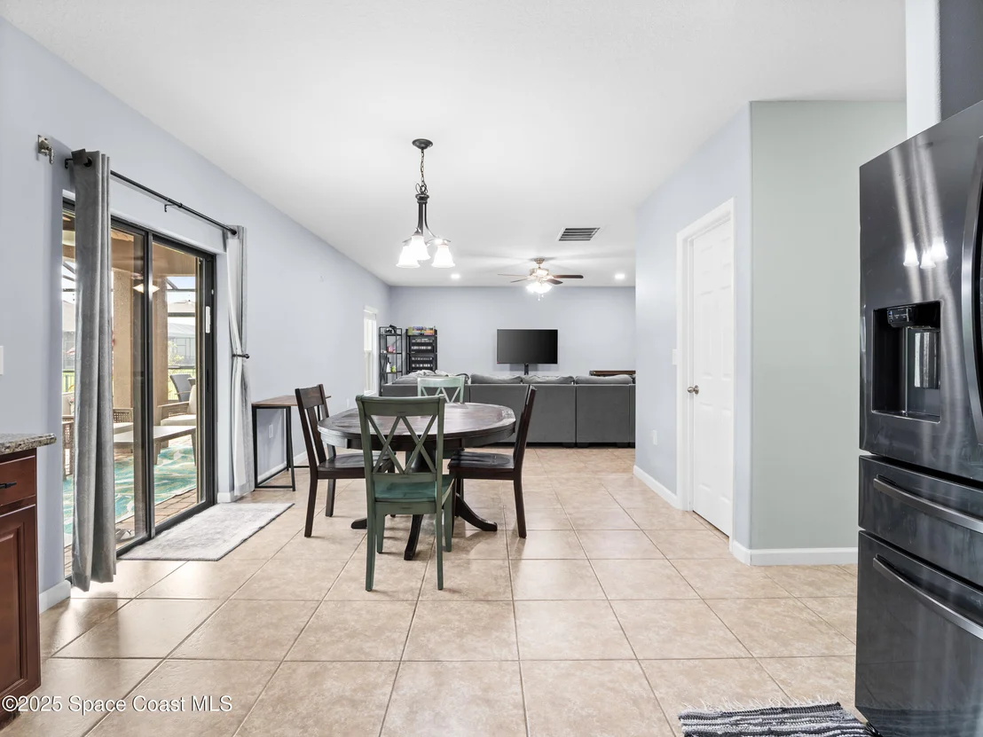 Photo of 850 Fiddleleaf Circle