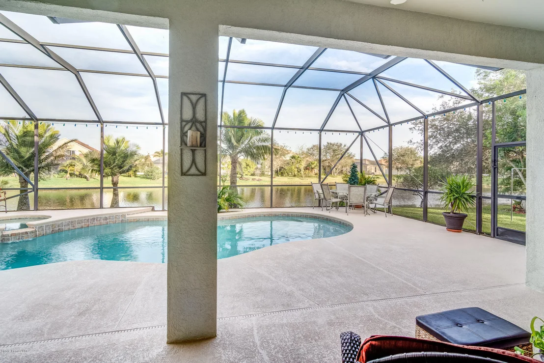 Photo of 3557 Peninsula Circle