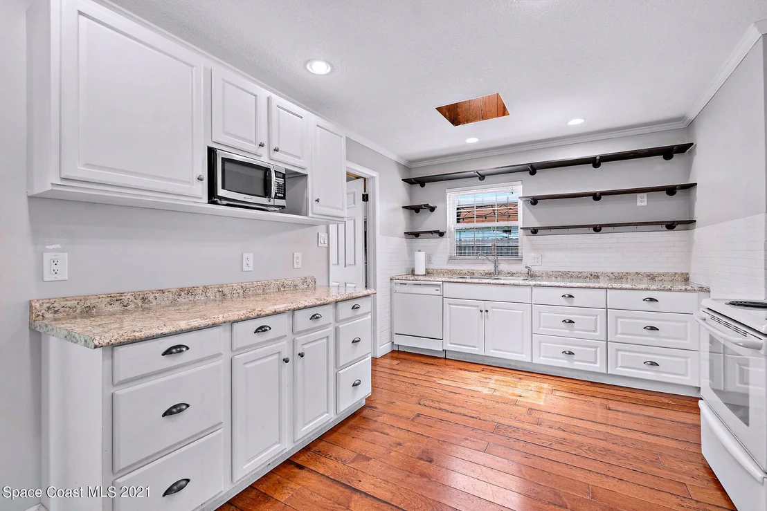 Photo of 2643 Lorna Drive