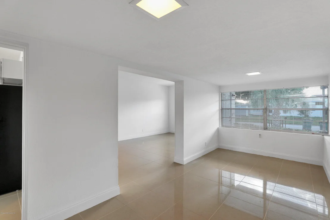Photo of 1786 Cedarwood Drive