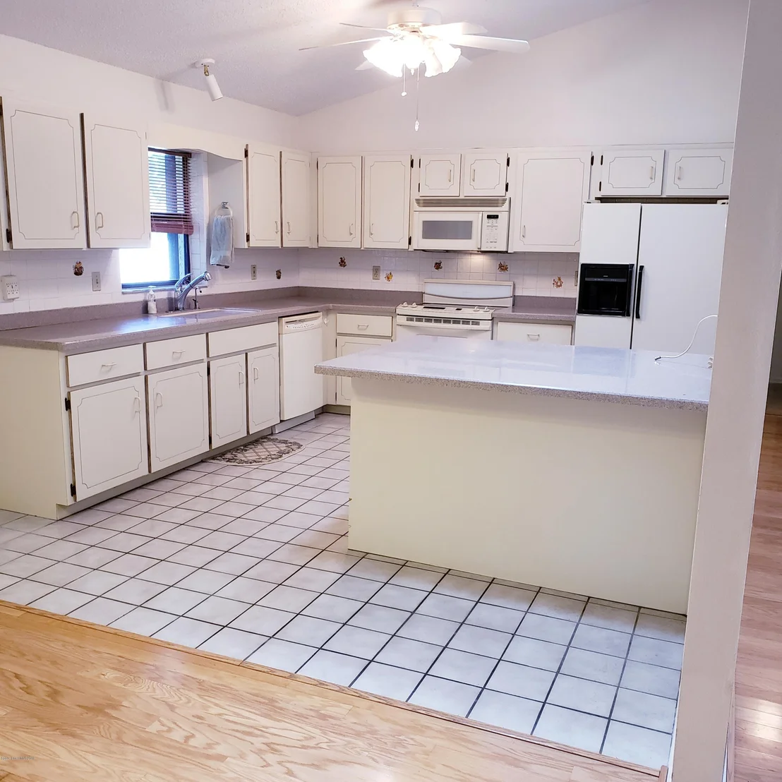 Photo of 2028 Juniper Drive