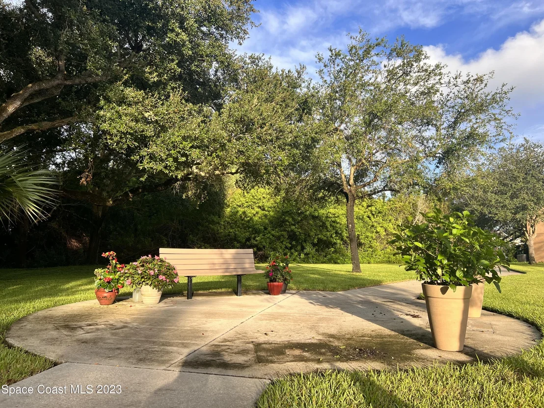 Photo of 521 Cressa Circle