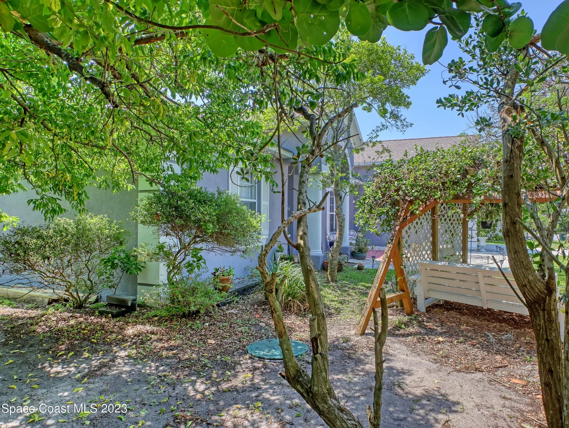 Photo of 5145 Palm Drive