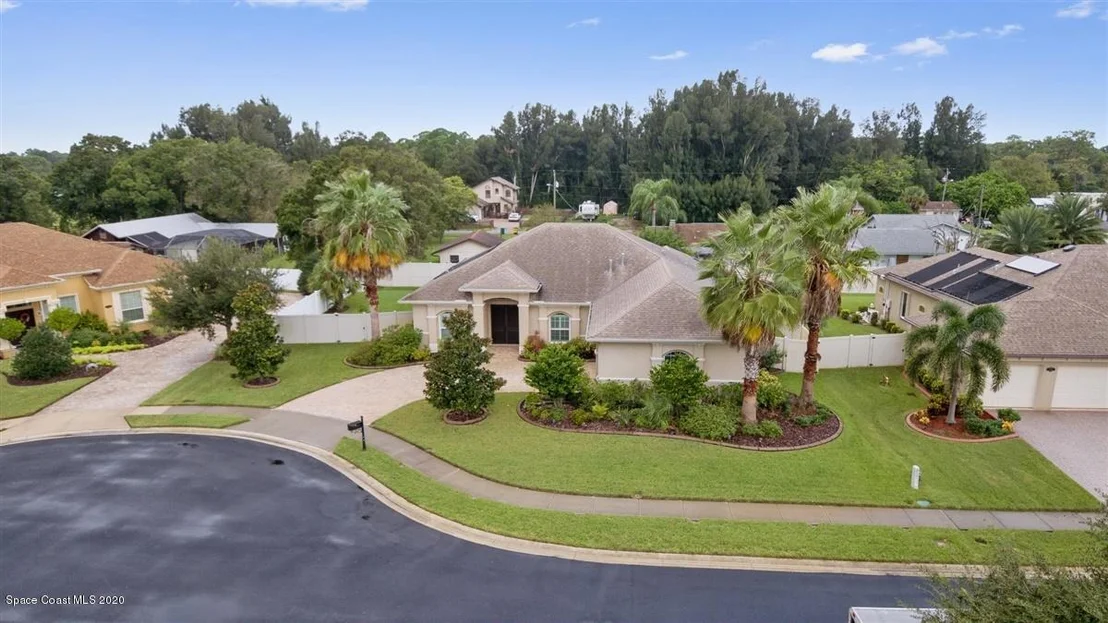 Photo of 1584 Bonelli Court