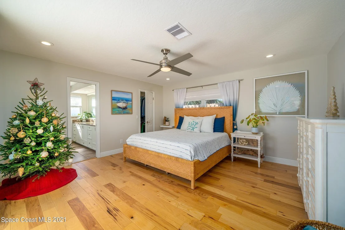 Photo of 203 Sand Pine Road