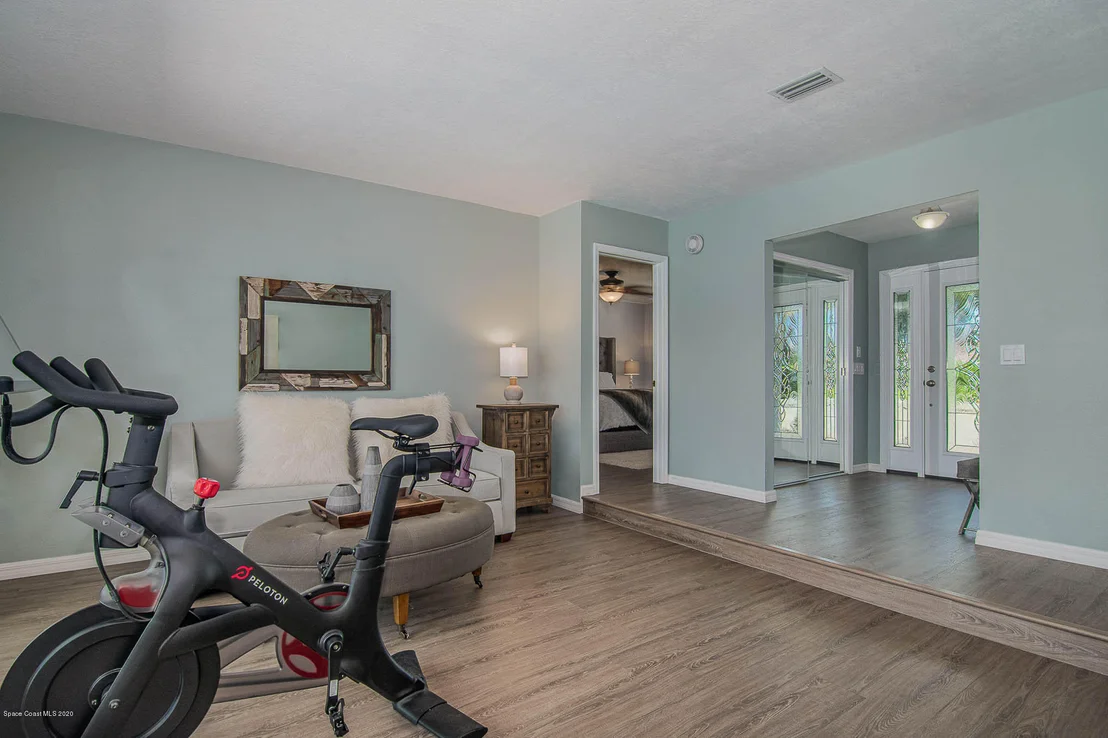 Photo of 485 Red Sail Way