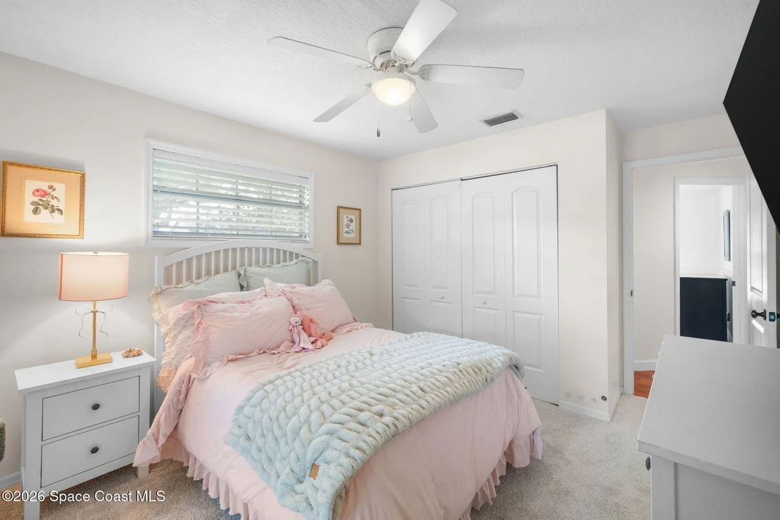 Photo of 432 Crystal Lake Drive