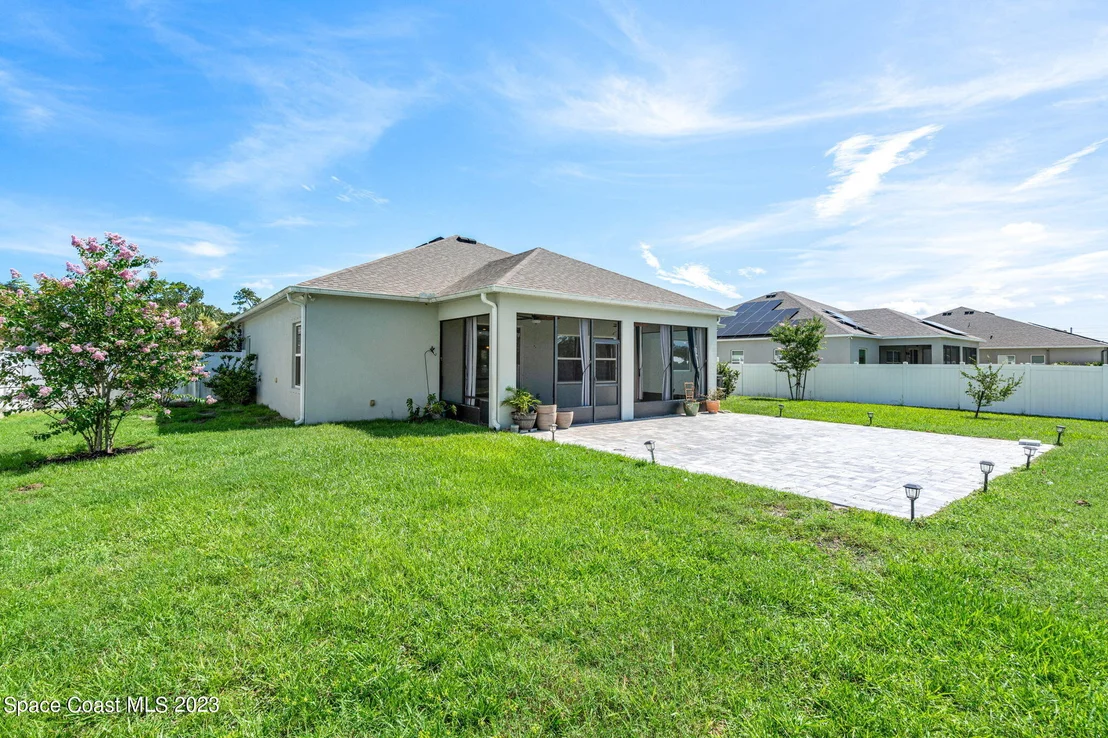Photo of 3521 Breezy Point Lane