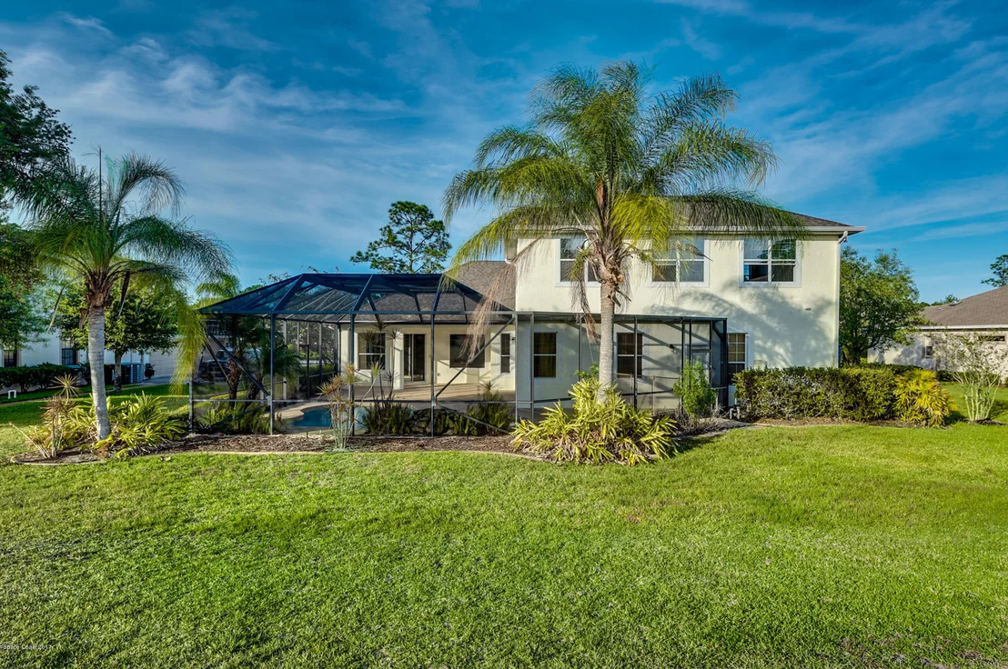 Photo of 2118 Windbrook Drive SE