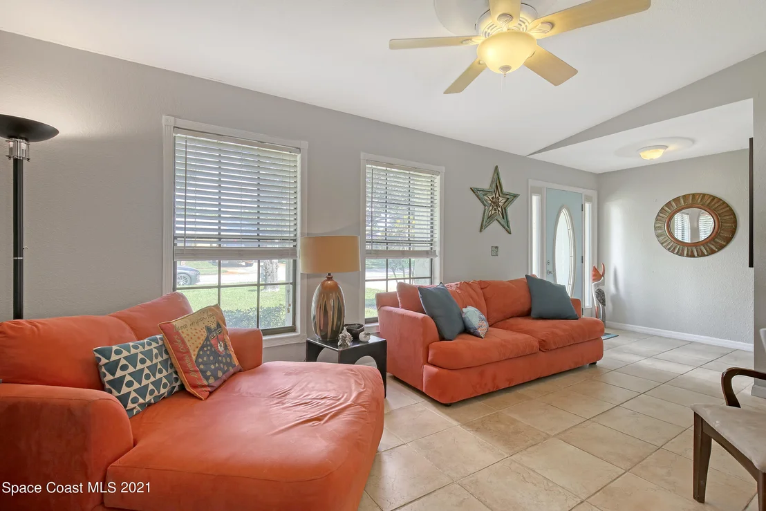Photo of 817 Jasmine Drive