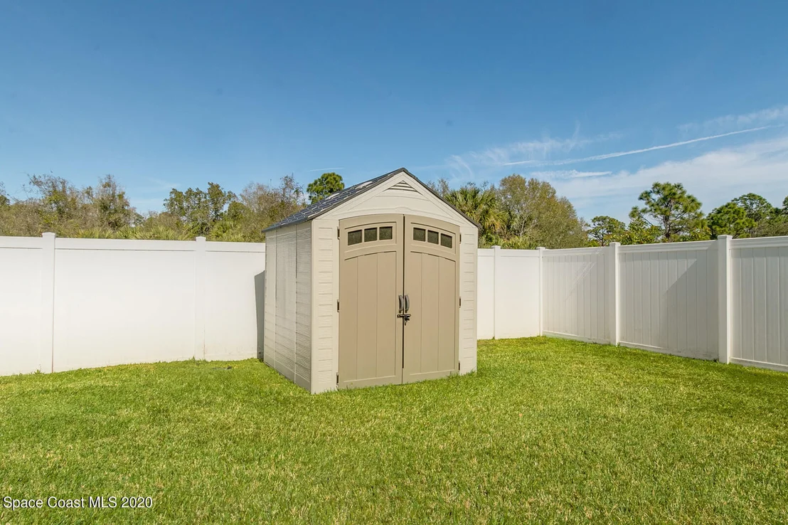 Photo of 1591 Whitman Drive