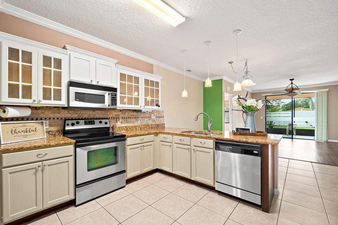 Photo of 1210 Bolle Circle