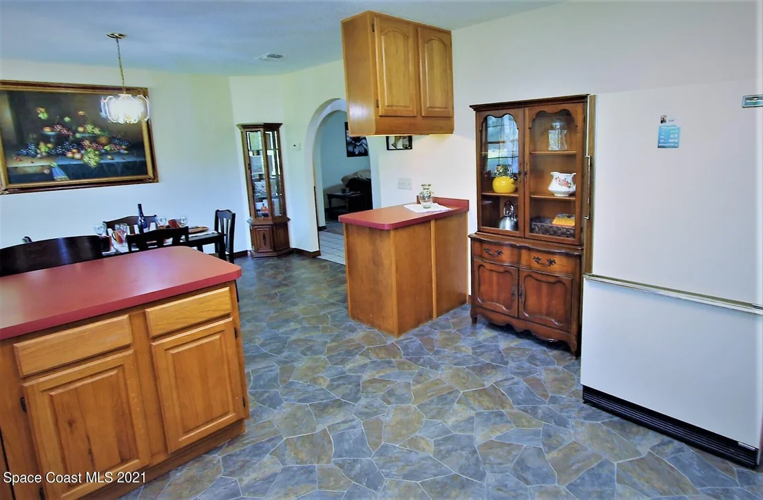 Photo of 4600 Burkholm Road