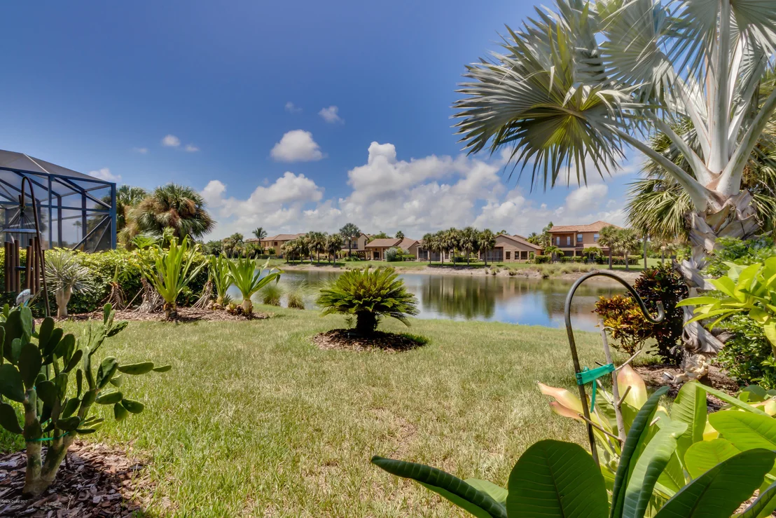 Photo of 658 Monterey Drive