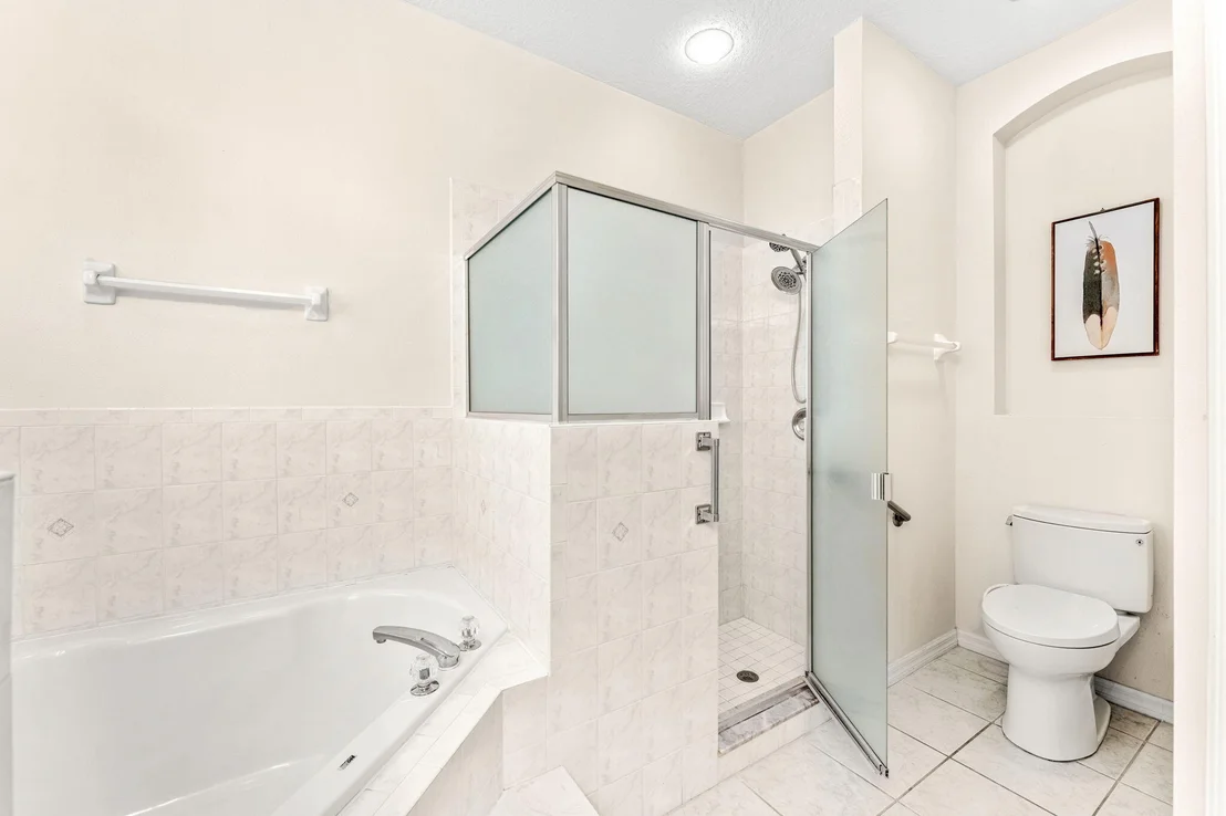 Photo of 1222 Honeybee Lane
