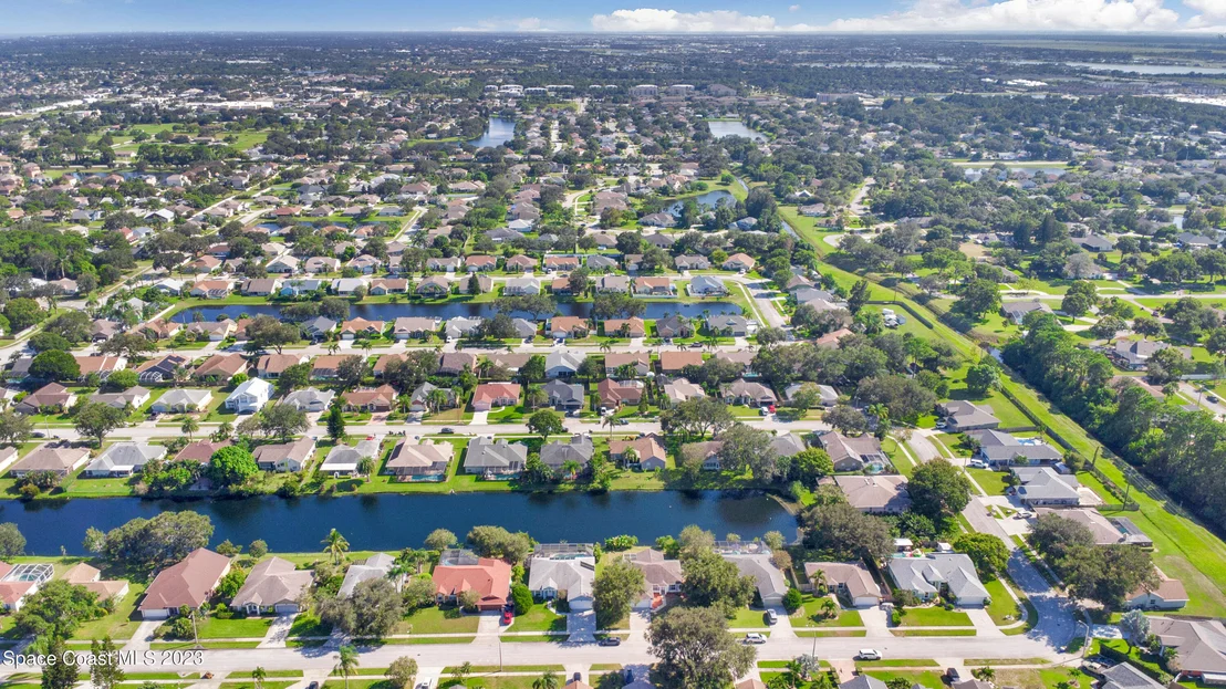 Photo of 1019 Jacaranda Circle