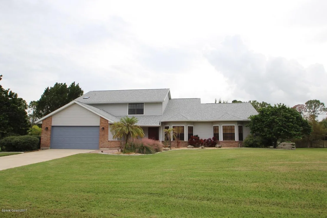 Photo of 2665 Pomello Road