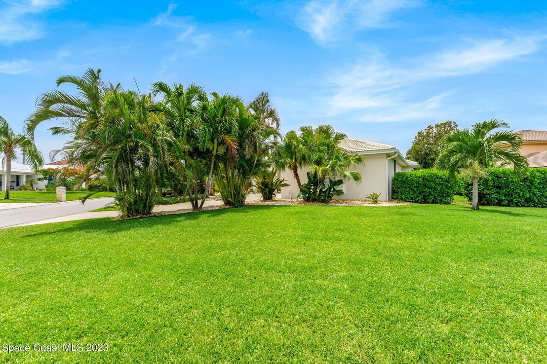 Photo of 2002 Neptune Drive
