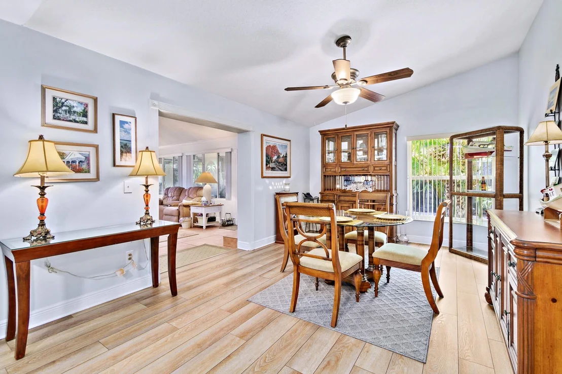 Photo of 1256 Sugar Maple