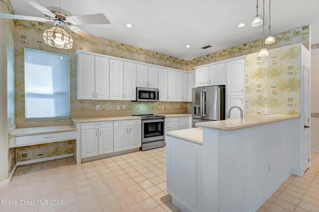 Photo of 954 Somerset Lane