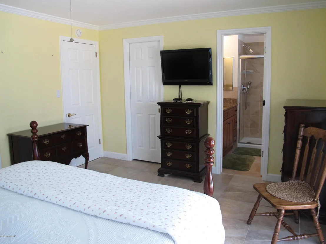 Photo of 560 Capri Road