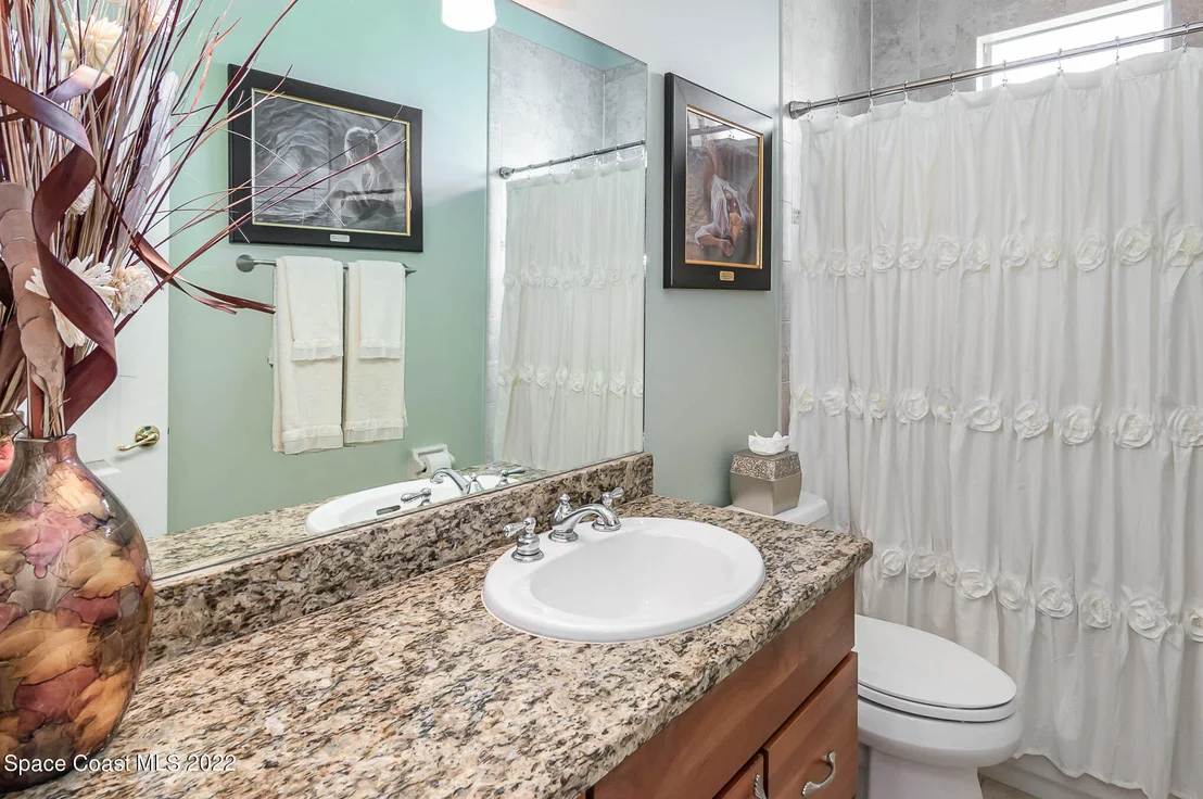 Photo of 1338 Centennial Way
