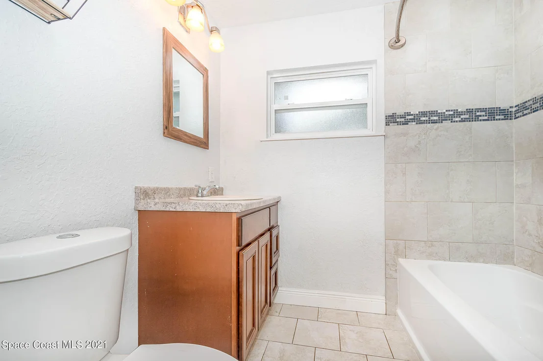 Photo of 19 Edgewood Drive