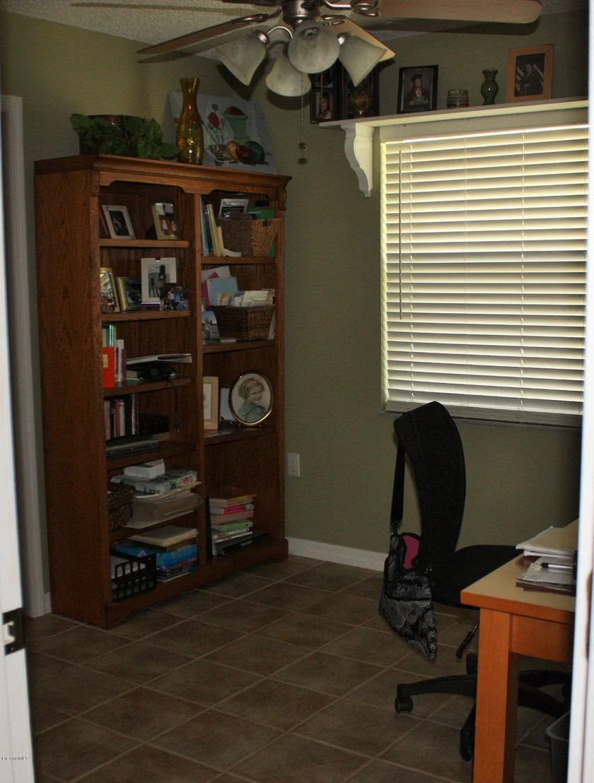 Photo of 562 Deerfield Drive